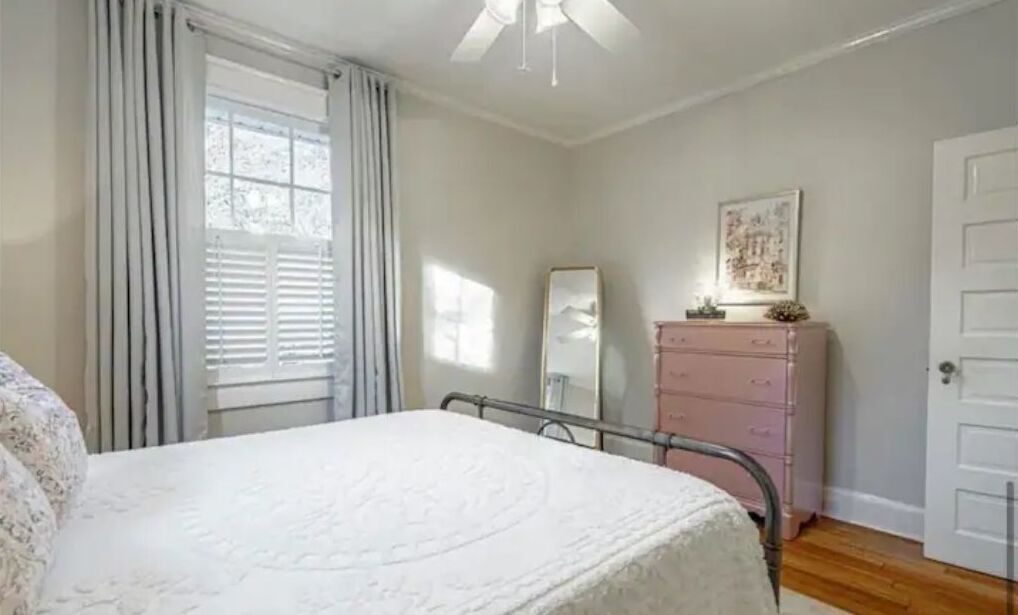 Quaint Bungalow in Historic Downtown Florence