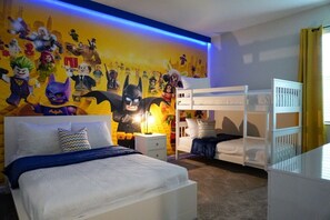 3 habitaciones, tabla de planchar con plancha, wifi y ropa de cama 