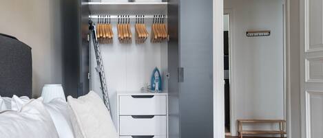 1 chambre, fer et planche à repasser, Wi-Fi, draps fournis