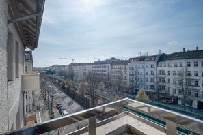 Property grounds - Stunning Prenzlauer Berg 2BR, nr Mauerpark, by Blueground (Berlin)