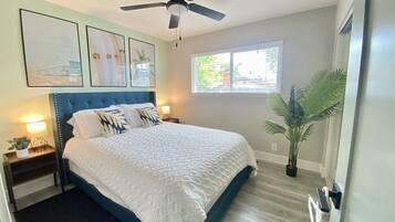 3 habitaciones, tabla de planchar con plancha, cuna de viaje y wifi