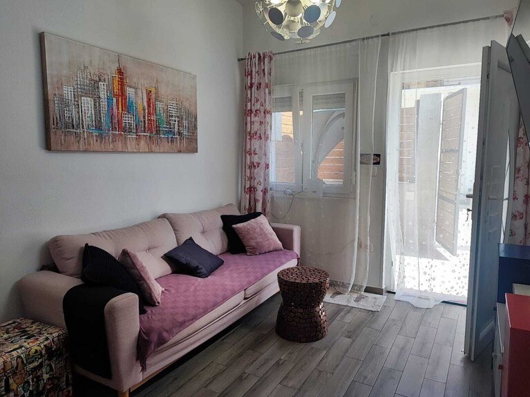 1 Bedroom Apartment Sleeps 3 - Outdoor Pool - Zadar