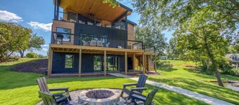 6BR Lakefront | Private Dock & Bonfire | Sleeps 12