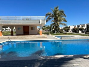 Outdoor pool - Relaxing house with pool & self check-in (Mazatlán)