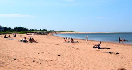 A beautiful property on the doorstep to the best beaches and ntl parks in PEI!