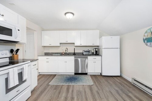 *Mins to the Beach | Portsmouth | Maine*