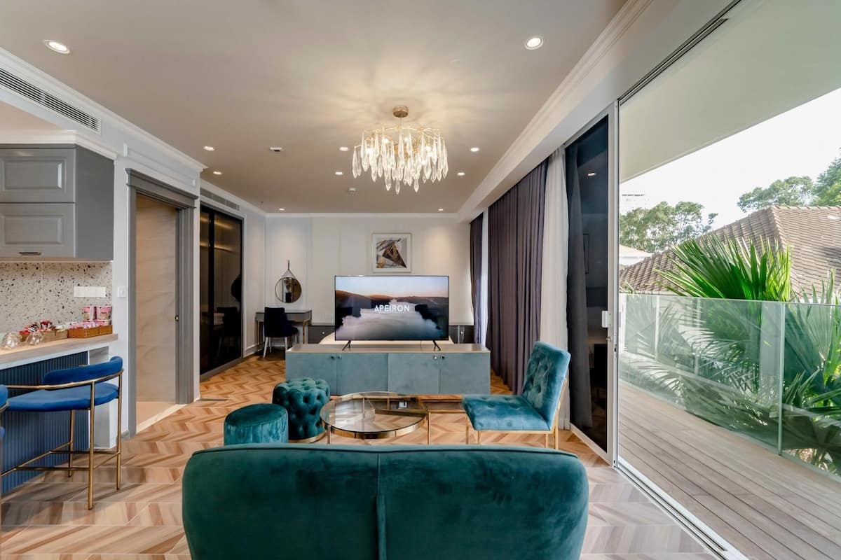 Luxury Villa, 1 Bedroom, Balcony | 3 bedrooms, minibar, in-room safe, individually furnished