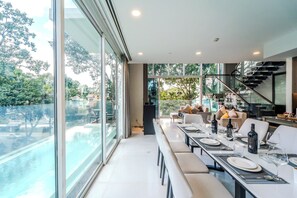 럭셔리 빌라, 침실 4개, 전용 수영장 | 전용 주방 | 냉장고, 전자레인지, 오븐, 쿡탑