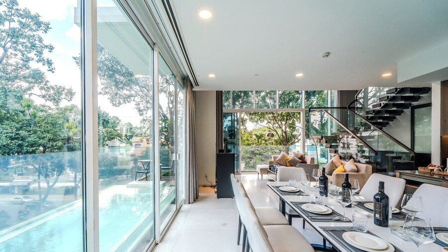 Serenity Luxury Private Pool Villas - Free One Way Airport Shuttle