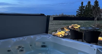 Spacious, family-friendly retreat; panoramic views