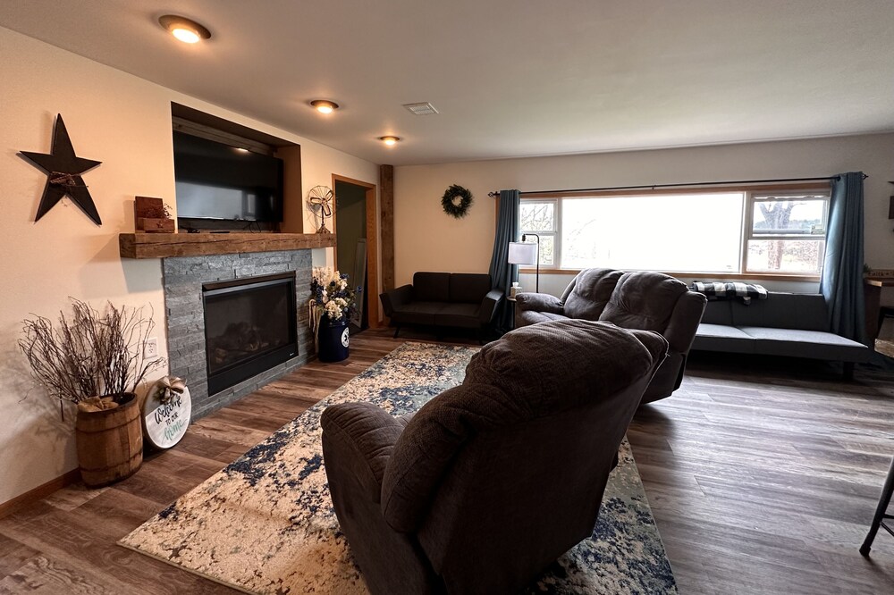 Pet Friendly River Bottom Oasis - Bagley