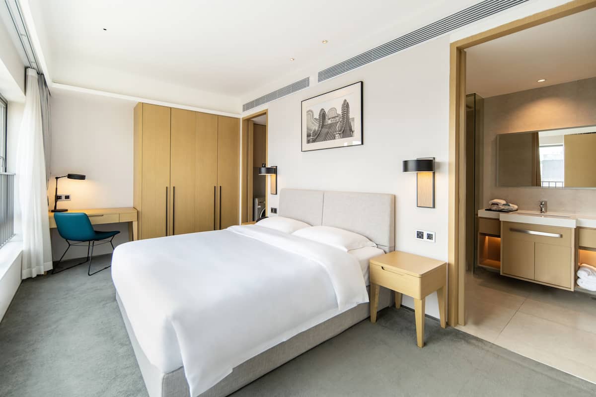Basic Suite | 3 bedrooms, blackout drapes, free WiFi, bed sheets