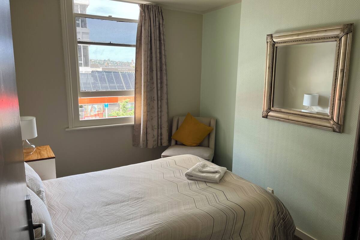 Chambre simple Standard | Accès au Wi-Fi (inclus), literie fournie