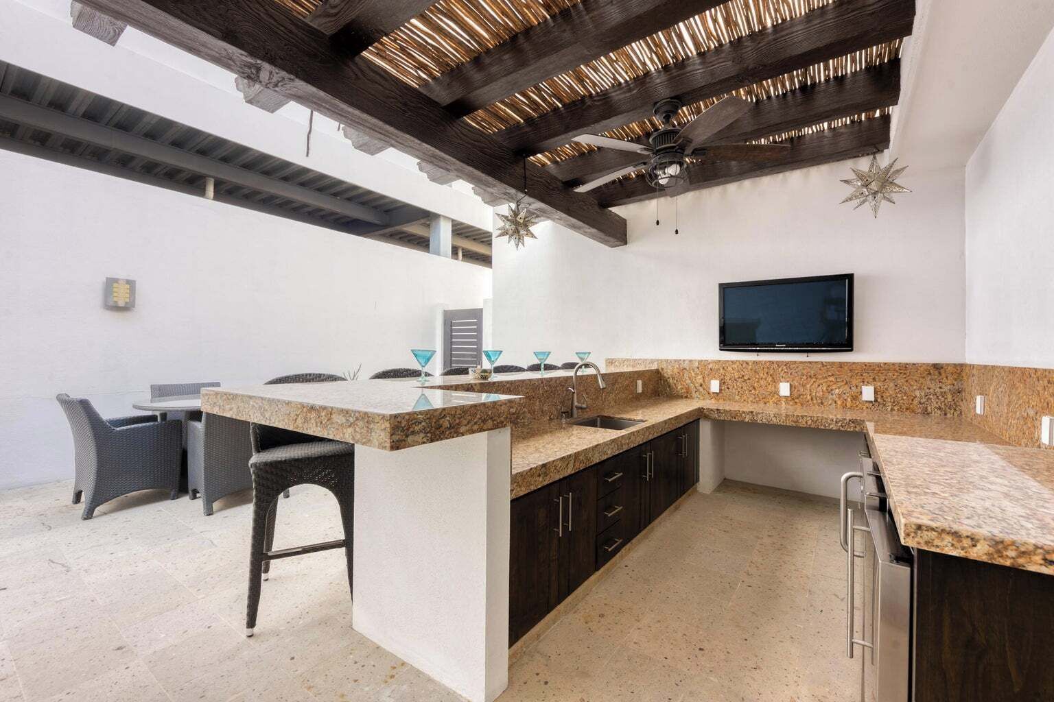 New Listing! End Condo Unit in Pedregal With X-Large Open Space & Great Views 