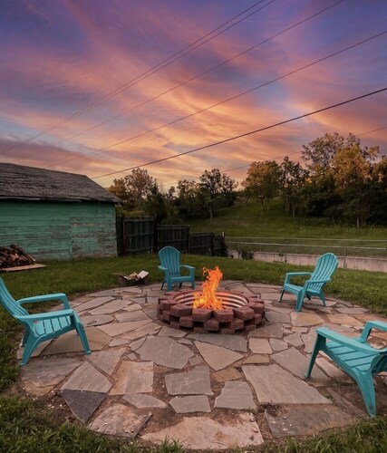 Cute home in Sturgis City Limits