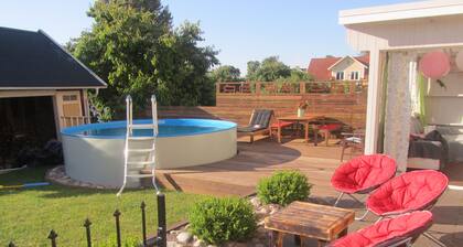 Character  2 bedroom ground floor unit in the heart of Gränna