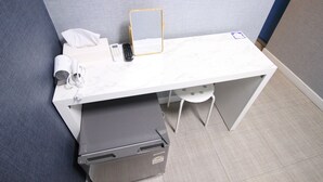 基础单人房