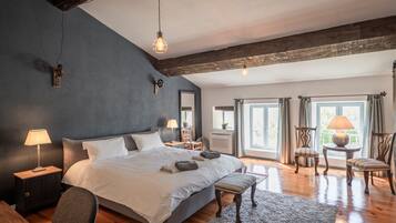 3 soverom og internettilgang