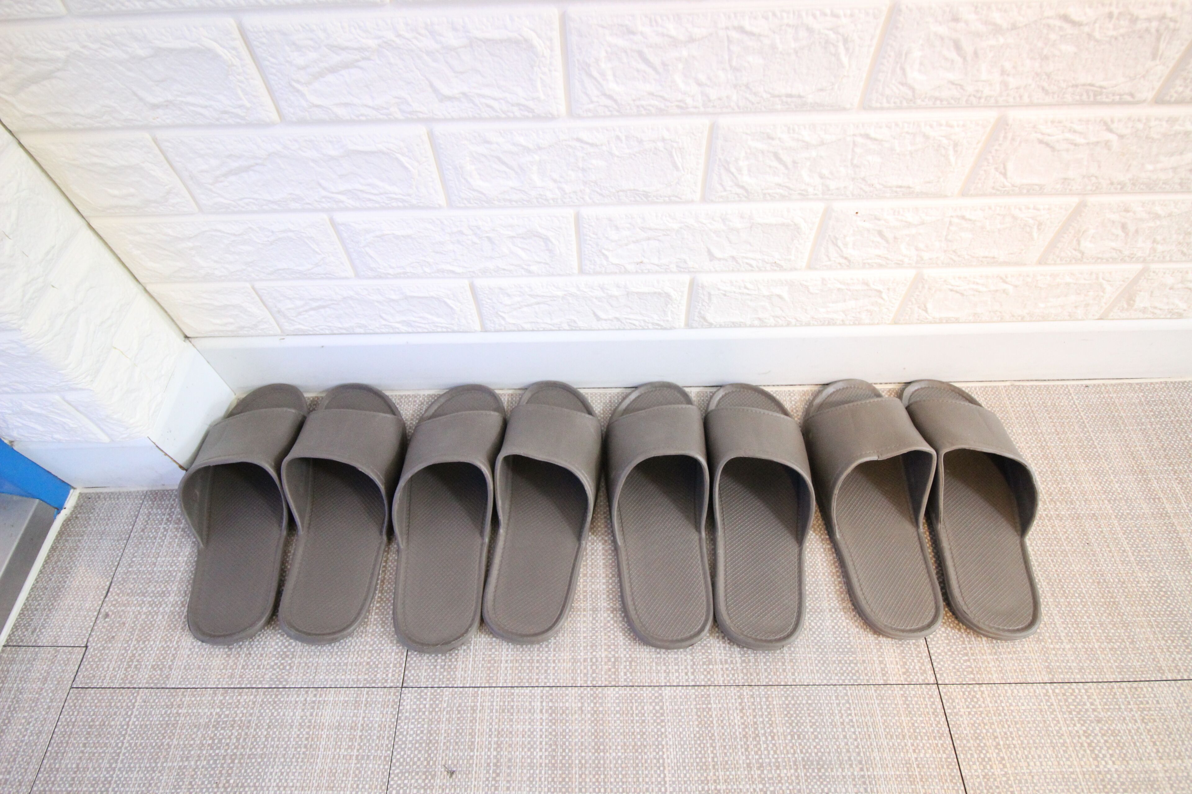 쿼드룸 | 무료 WiFi, 침대 시트