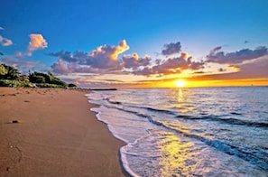 A la platja, gandules de platja i tovalloles de platja