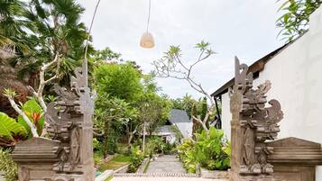 Jardines del alojamiento