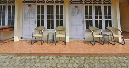 OYO 3722 Hotel Mutiara