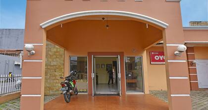 OYO 3722 Hotel Mutiara