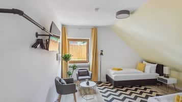 3 bedrooms, iron/ironing board, travel crib, free WiFi