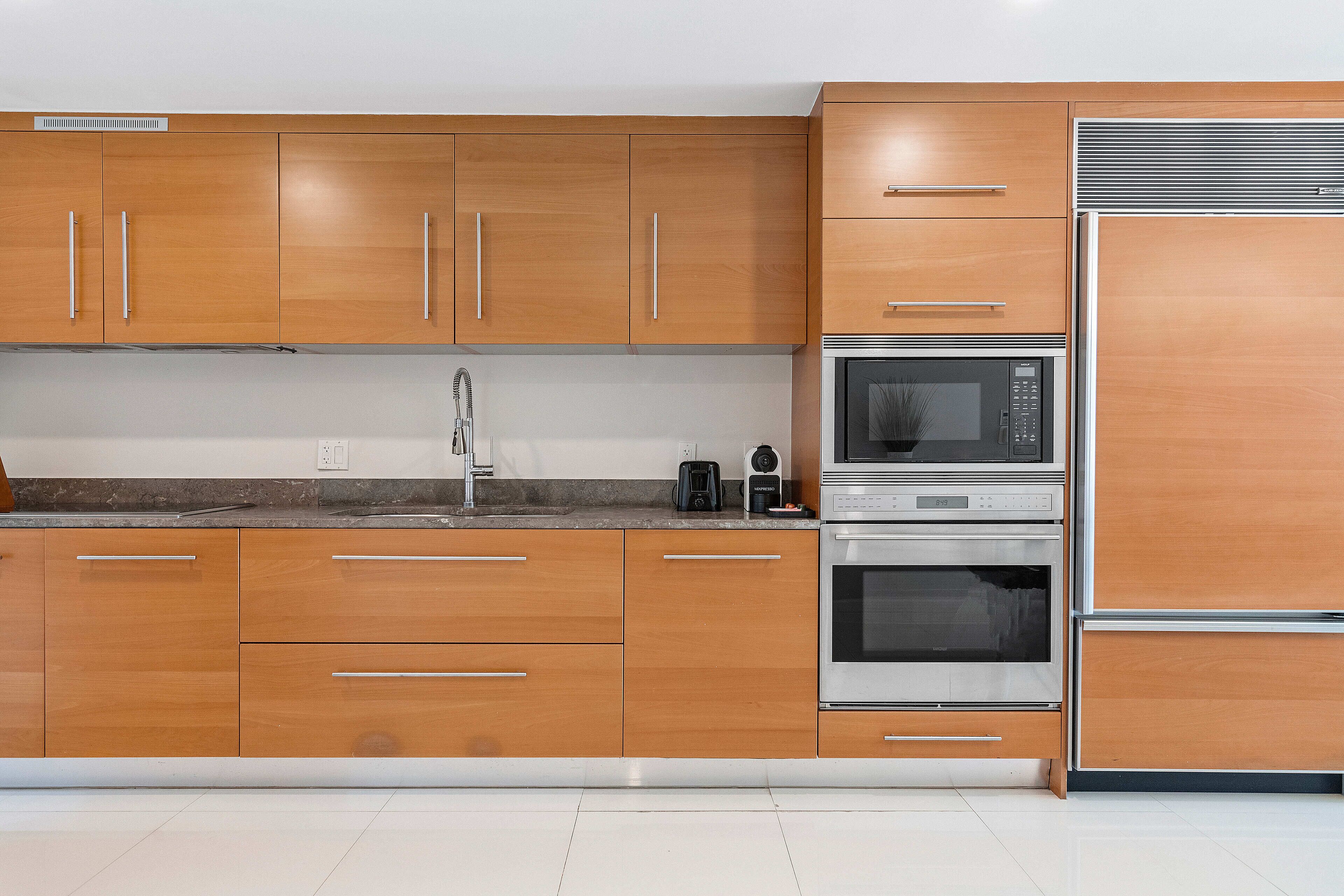 Ocean Views, from Boutique Icon Brickell Apartment, FREE Pool, SPA, GYM