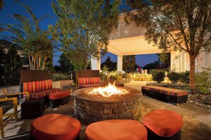 Terrace/patio - Home2 Suites BY Hilton Dalton (Dalton)