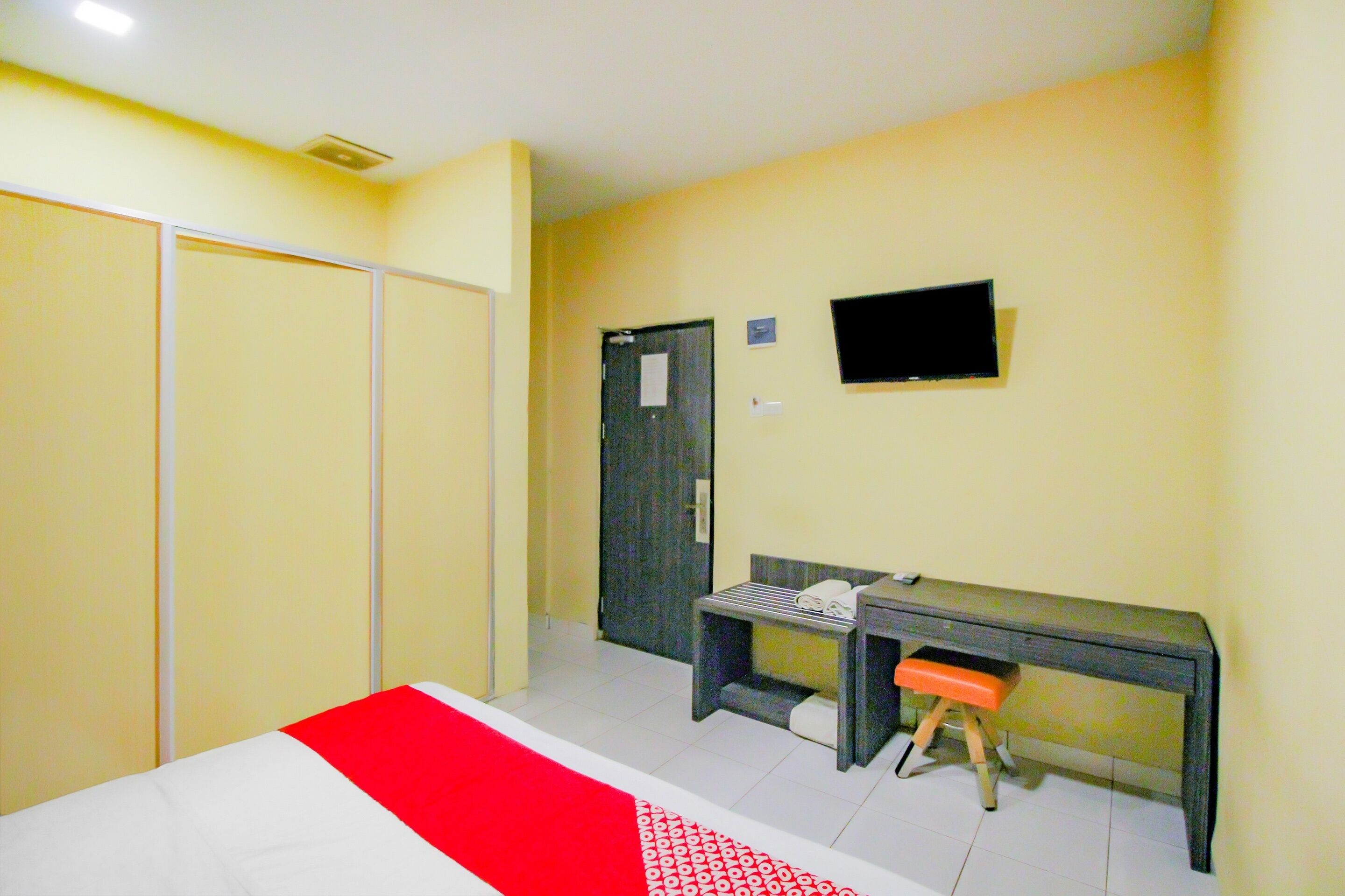 standard double room | soundproofing, free wifi, bed sheets