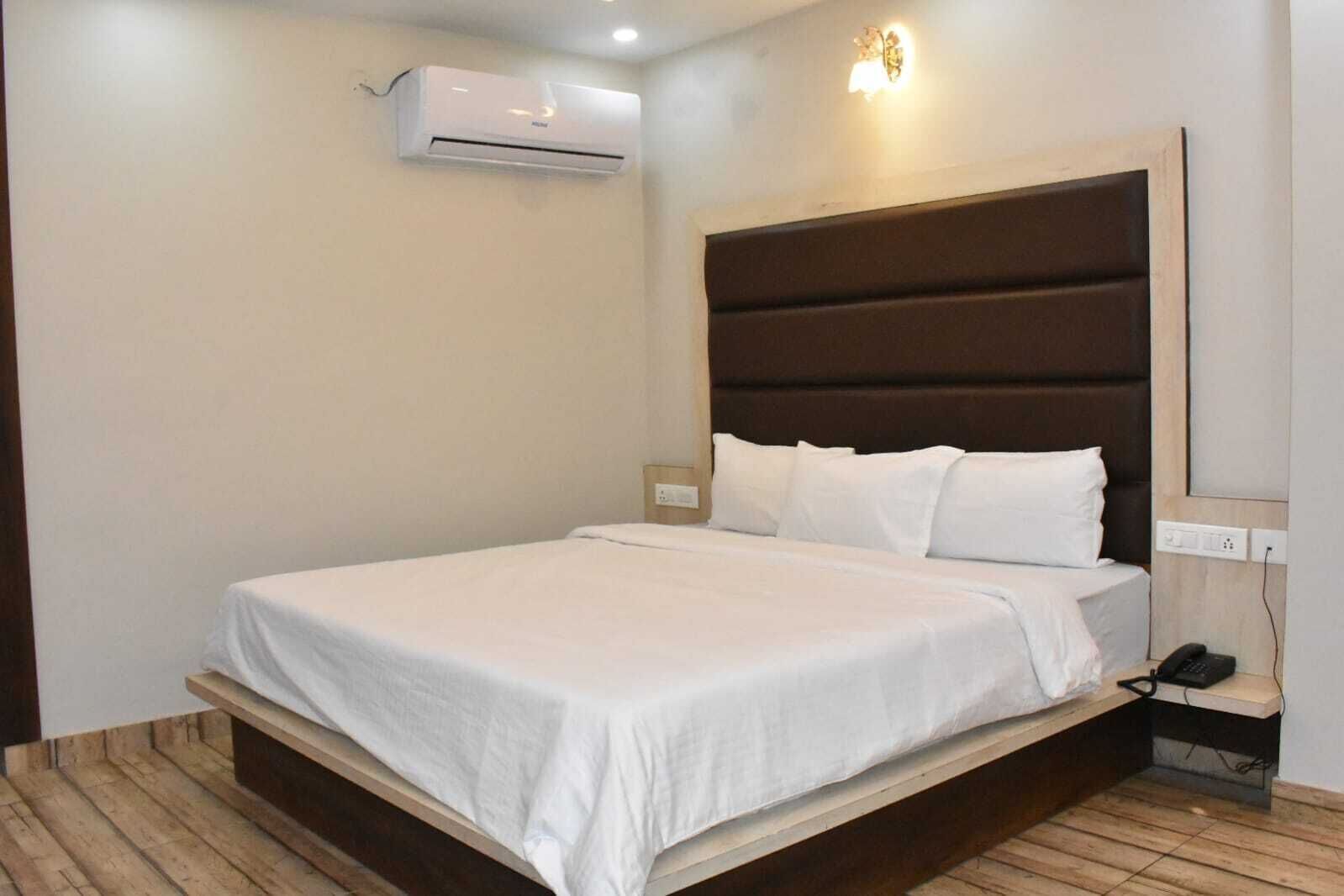 Colchones Select Comfort, muebles diferentes y cortinas blackout 