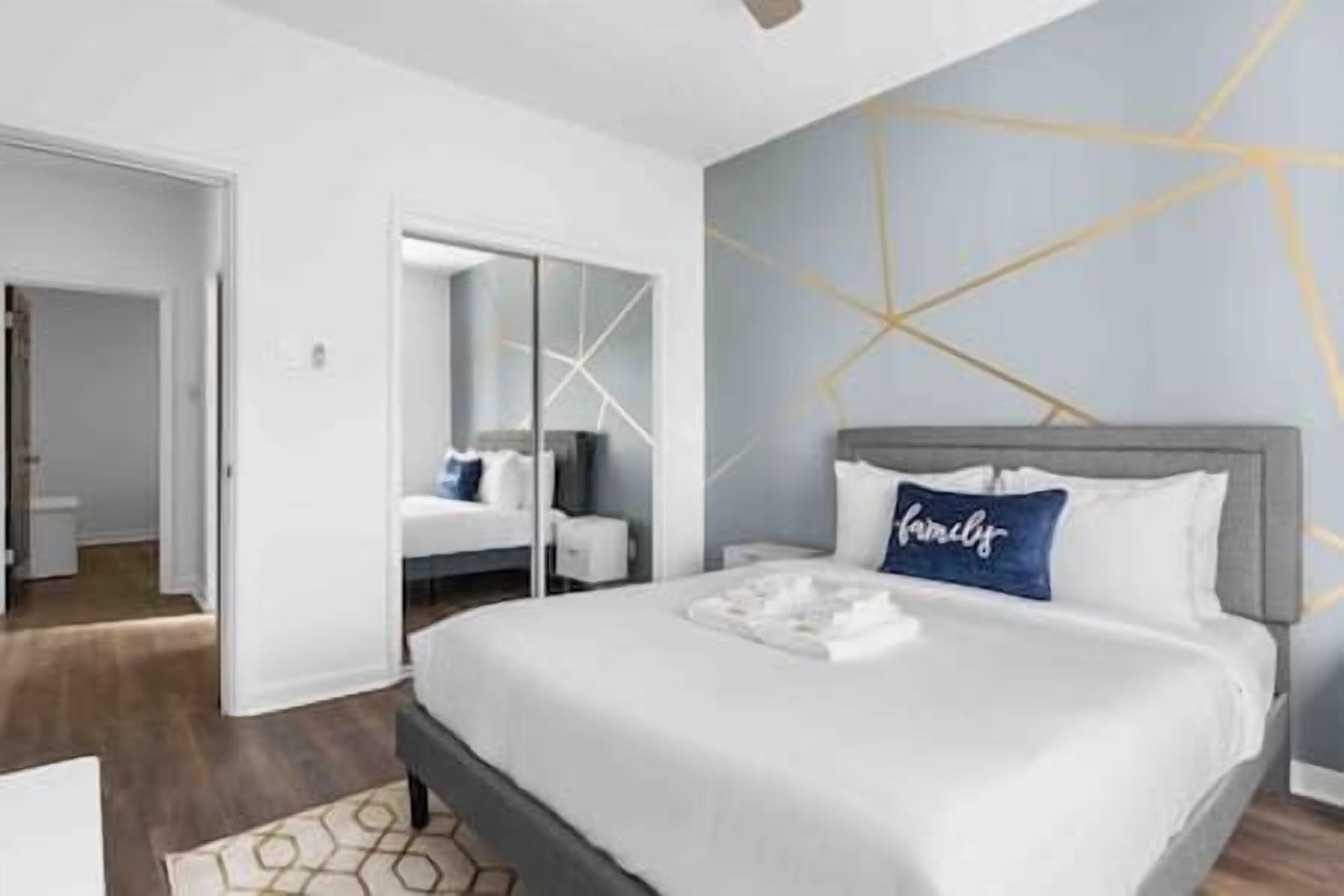 New 2BR 1BA Retreat With Modern Design