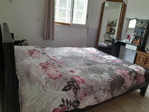 3 多间卧室、熨斗/熨衣板、免费 WiFi、床单