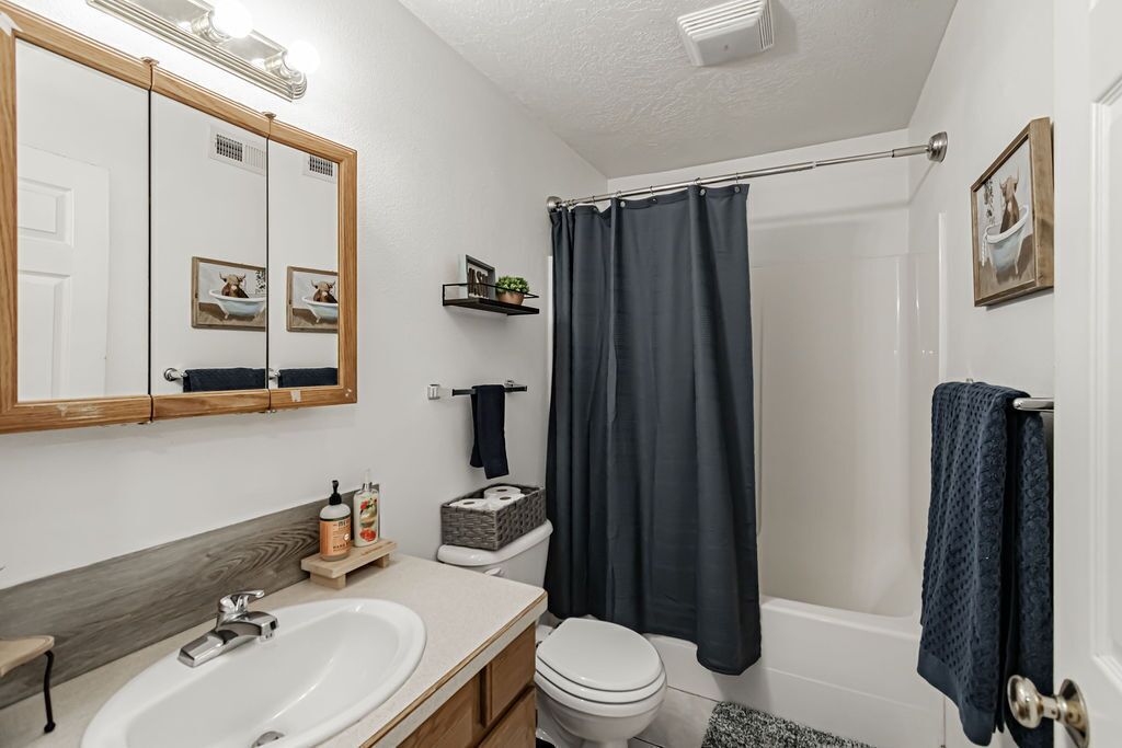 Cozy 2br- 3 blocks from BYU-Idaho 