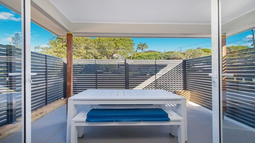 52A Chalmers Street Flynns Beach