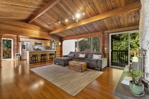 Woodinville Wine Country Cabin