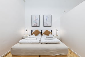 1 bedroom, premium bedding, desk, iron/ironing board
