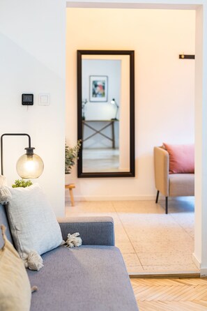 Luxury Double Room | Premium bedding, desk, iron/ironing board, cribs/infant beds