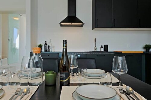 Stylishe DG Wohnung mit Homeoffice /10 min zum Hbf