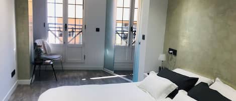 2 bedrooms, WiFi, bed sheets
