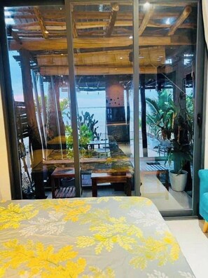 Superior Quadruple Room | Desk, blackout drapes, free WiFi, bed sheets - SOHO HOMESTAY PHU QUOC (Phu Quoc)