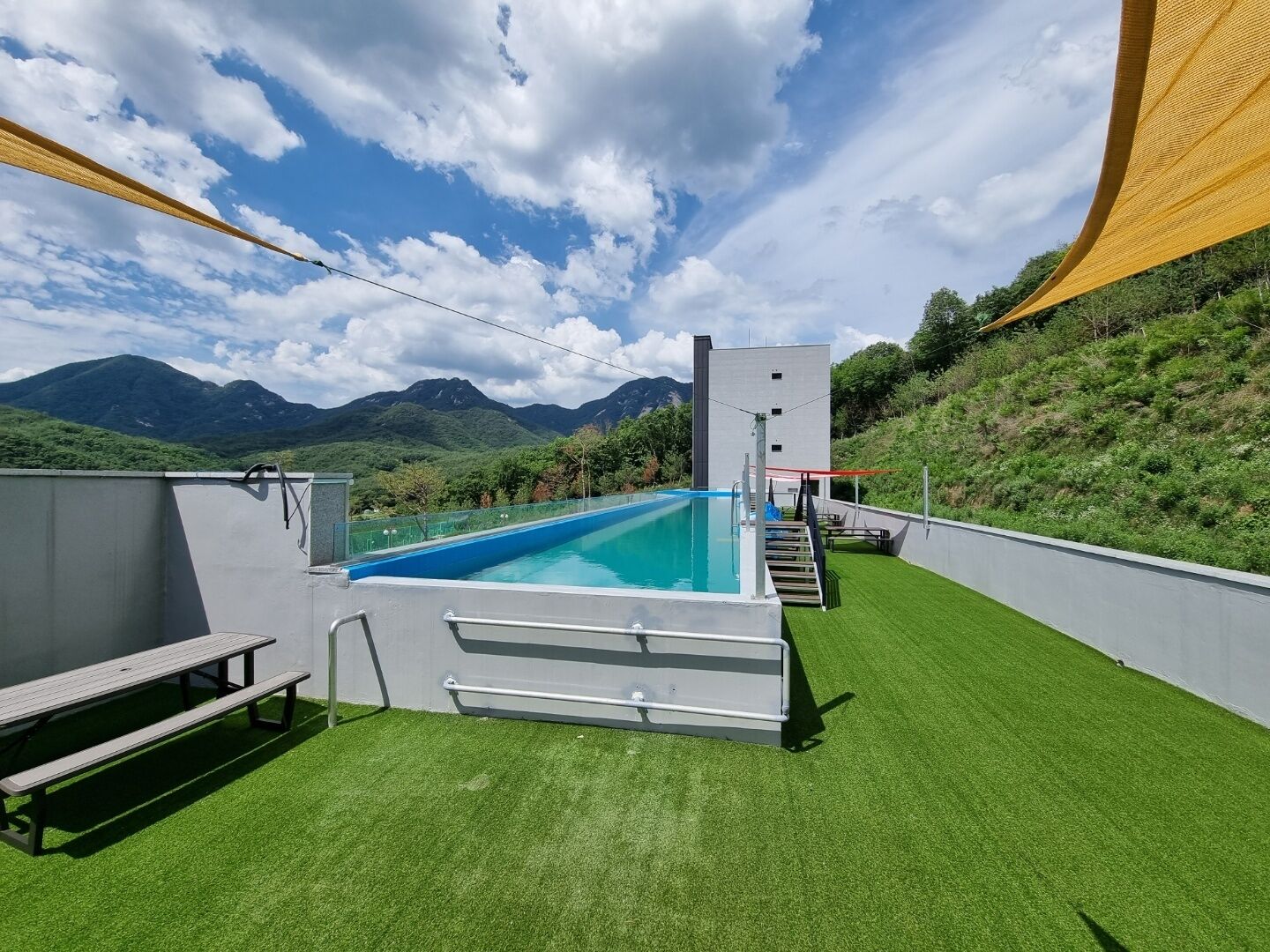 Pool