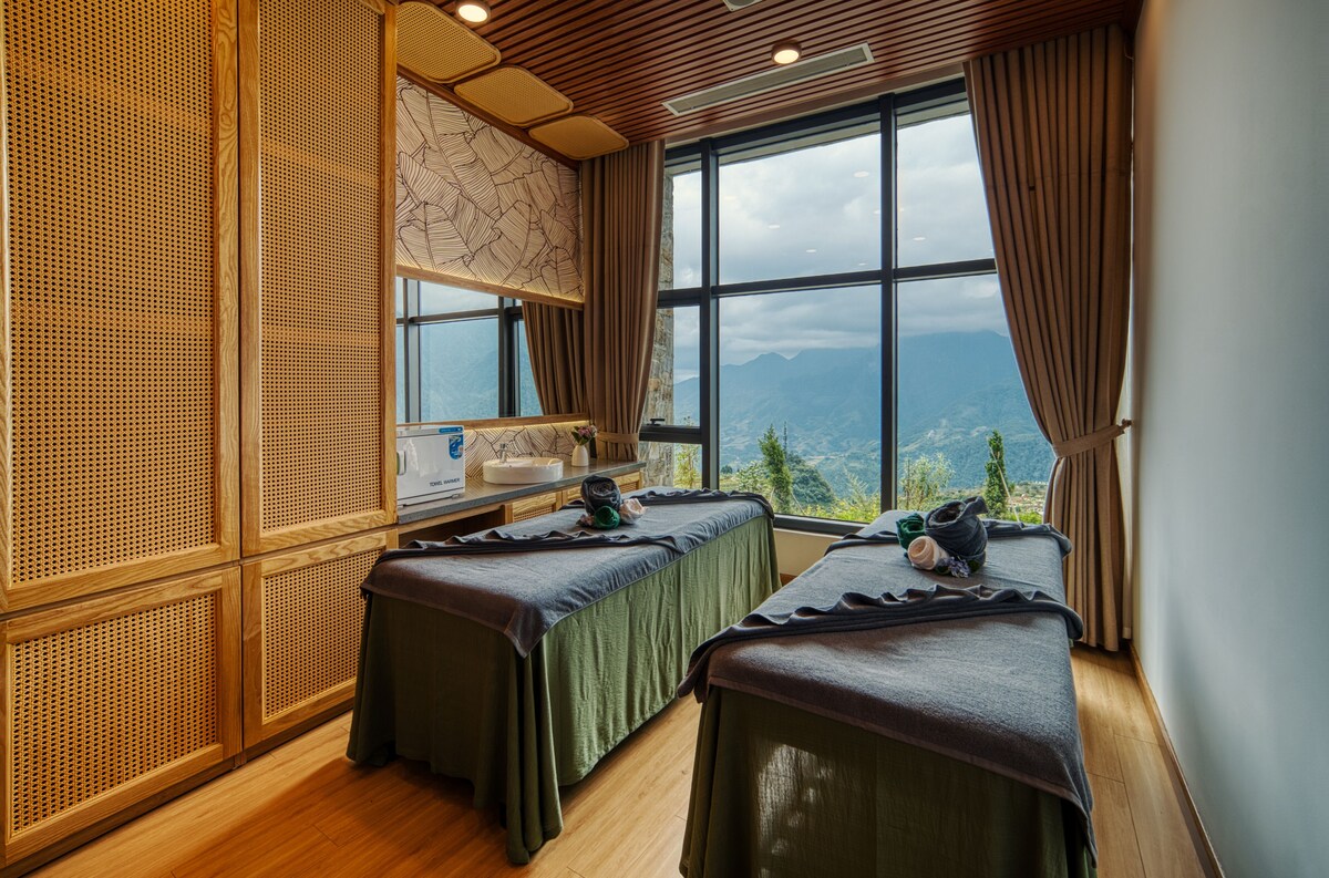 Lady Hill Sapa Resort