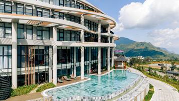 1 bedroom, minibar, in-room safe, desk