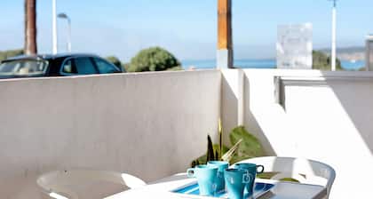 Meerblick-Haus in Bolonia - 2 Min zum Strand, Terrasse & WLAN