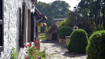 Enceinte de lâhĂ©bergement
