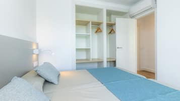 2 bedrooms, free WiFi, bed sheets