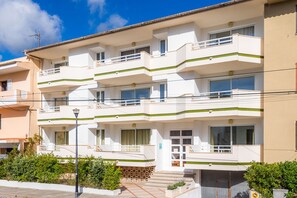 Exterior - Apartment 'Apartament Massanet 1c' with Balcony, Wi-Fi and Air Conditioning (Canyamel)