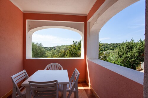 Apartment "Paguro" with sea view, garden and Wi-Fi